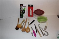 Kitchen Acessories Wood Spoons tupperware
