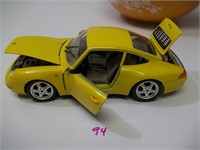 Porsche Carrera 1/18 Scale Die Cast Car