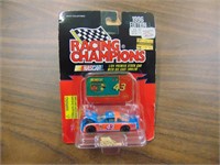 Racing Champions #43 Billy Hamilton Die Cast Car