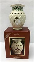Lenox Holiday fragrance warmer New in box with