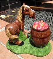 Horse & Apple Barrel Salt & Pepper Shakers