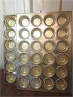 Large Industrial Size Muffin/Cupcake Pans