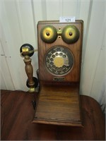 The Country Store Telephone Co Retro Phone