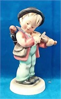 Goebel Hummel figurine - boy with violin
