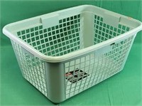 Rubbermaid Laundry basket 22" × 16" × 10"