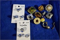 2 cards of vintage buttons w/misc earings for