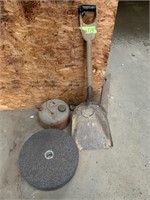 GAS CAN, SHOVEL, GRINDING ROD