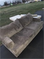 Very nice 2-cushion couch