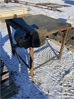 3'x3' Steel Welding Table W/ 5" Vice