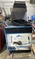 Miller 225 Amp Elec Welder