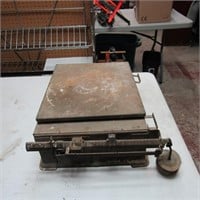 Vintage Industrial table top scale. Cast iron