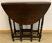 SWEET SOLID MAHOGANY DROP SIDE GATE LEG TABLE