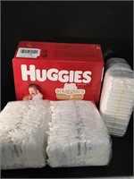 New Huggies Little snugglers newborn 84 diapers