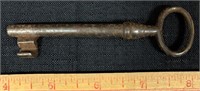 LARGE ANTIQUE SKELETON KEY