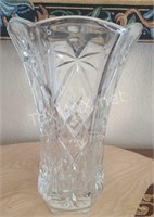Crystal Vase 10in