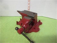 OLD SMALL ANDVIL VISE