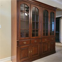 2-Piece Lighted Pennsylvania House Display Cabinet
