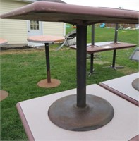 heavy duty iron round table base 27.5"