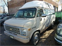 1982 Chevrolet G20 Hi-Top Bonaventure Van #127272