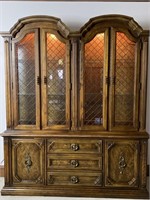 Vintage Stanley Tradition Italian China Cabinet