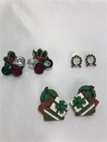 A lot of three costume jewelry Christmas earrings