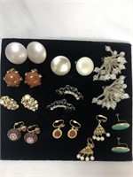 Lot of 10 pairs of clip on costume jewelry