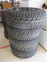 Set of 4 Toyo 225/55R17  G3-Ice winter tires