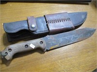 14 1/2" hunting knife w/ sheath- rusty
