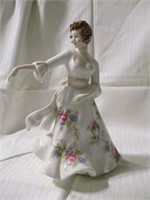 Royal Doulton figurine-Hazel-cracked at base