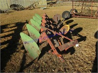 MASSEY 5 BOTTOM PLOW