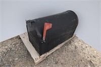 Large Mail Box