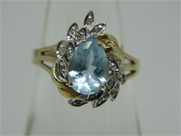 10 Kt 2.50 Ct Blue Topaz Diamond Ring