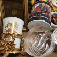 Gold Trim Bathroom, Ships and More