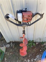 Thunderbay gas post hole digger