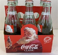 Coca Cola holiday 6 pack bottle