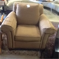 LARGE  LIKE NEW COMFORTABLE ARM CHAIR  42" X 47"