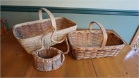 Lot of Vintage Baskets