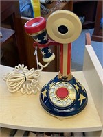 VINTAGE 1976 CANDLESTICK PHONE