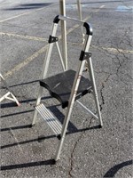 2 Ft. Plastic/Aluminum Folding Stepladder