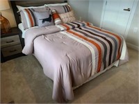 BED LINENS 11PC