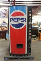 Pepsi Vending Machine w/Key, Works Per Seller