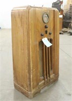 Vintage Philco Radio, Works Per Seller