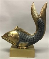 MID-CENTURY TWO-TONE BRASS FISH BY CHAPMAN