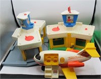 VTG Fisher-Price airplane/airport play sets c 1972