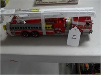 FRANKLIN MINT FIRETRUCK-BROKEN PART