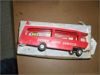 DINKY SUPERTOY CAR CARRIER