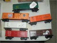 6 LIONEL TRAINS