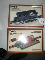 2 TYCO TRAIN ACCESSORIES