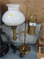 Electrified Fluid Lamp