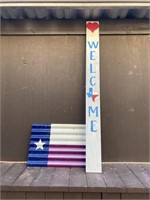 Texas Flag & Welcome Sign
